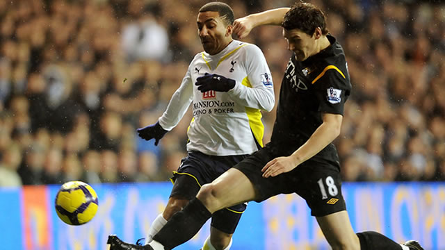 16/12/2009 v Tottenham Hotspur